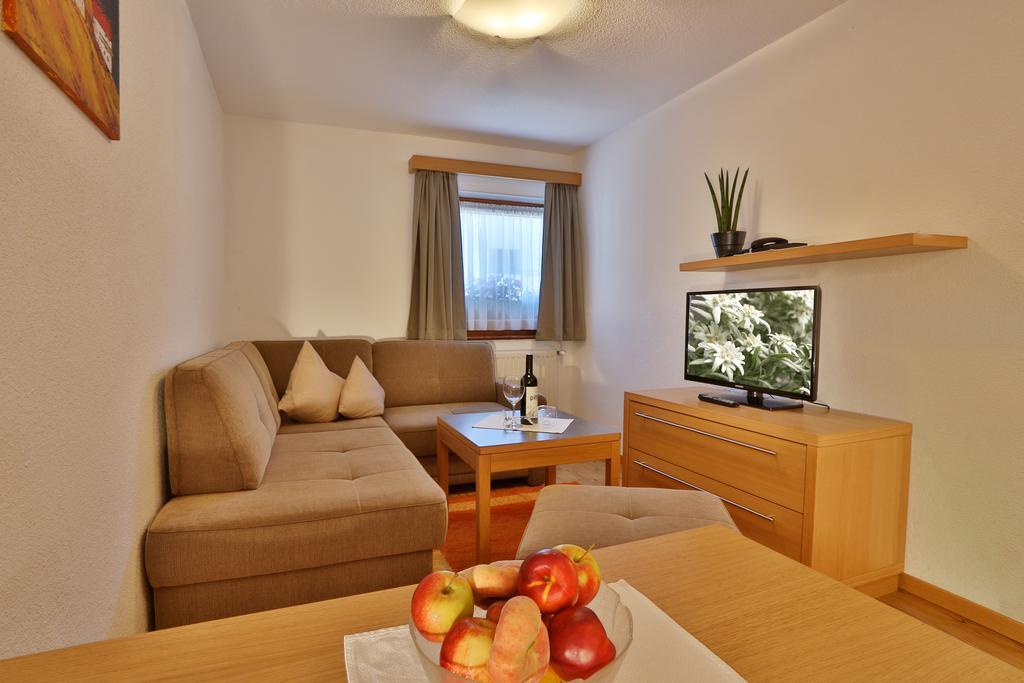 Apartmenthaus Joerg 瑟弗浩斯 客房 照片